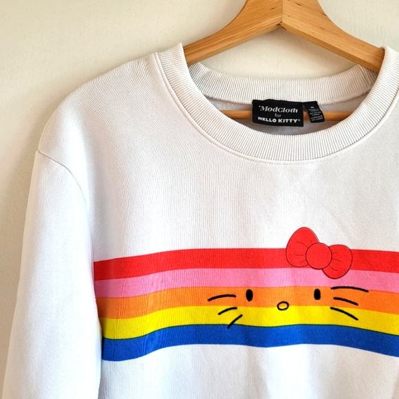 Hello Kitty Rainbow Fun Cozy Warm Sweatshirt Pullover Size M - Picture 3 of 11